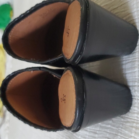 Frye Black Leather Mules, HP PICK ❤️❤️❤️ NEW in BOX NIB - Picture 11 of 12